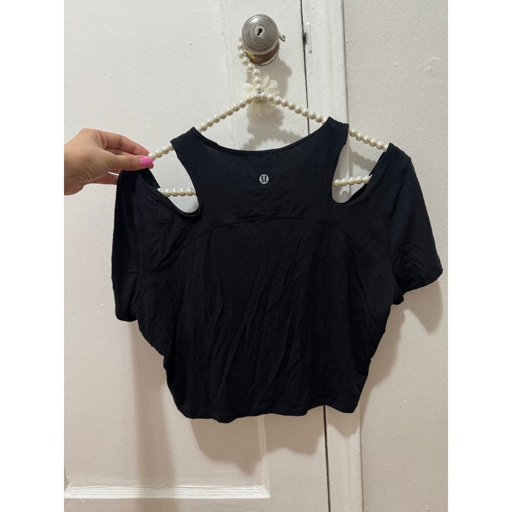 Lululemon Shoulder Cut-Out Yoga T-Shirt Black lulu no size 18” pit to pit